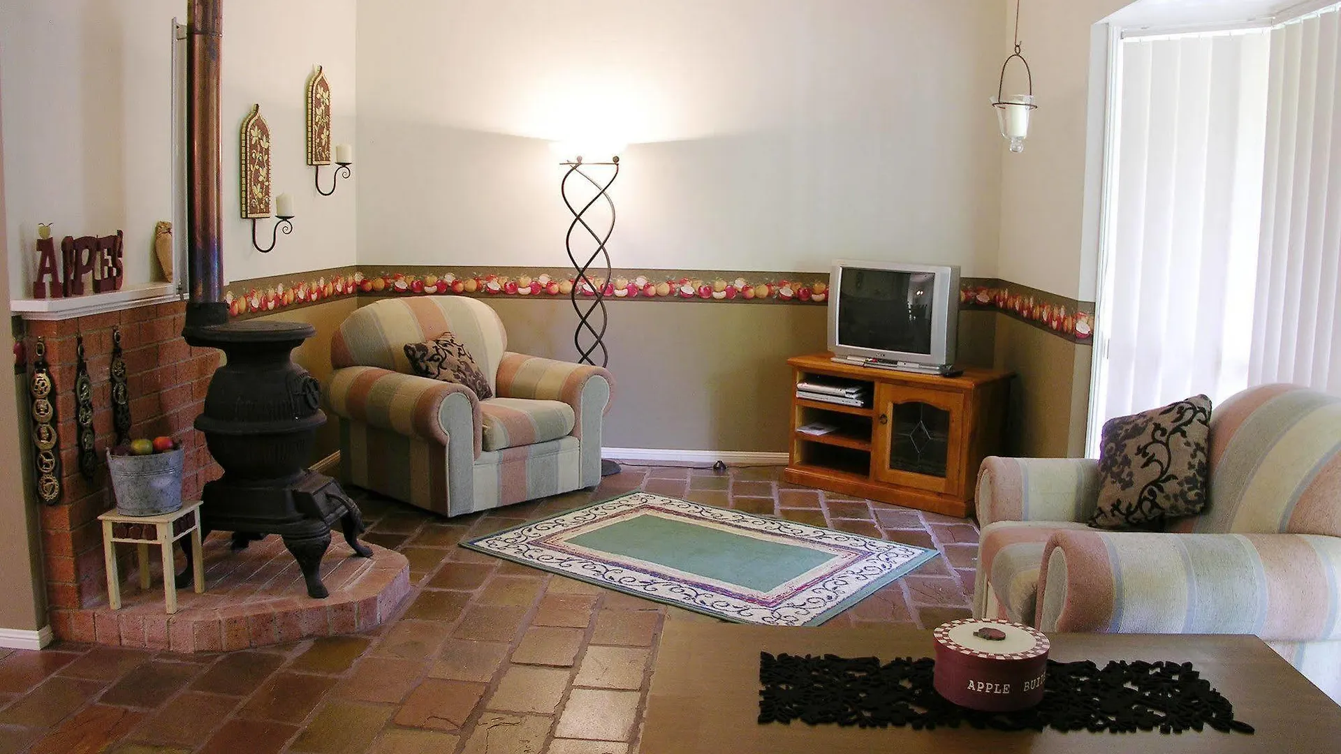 Apple Tree Cottage 몬트빌